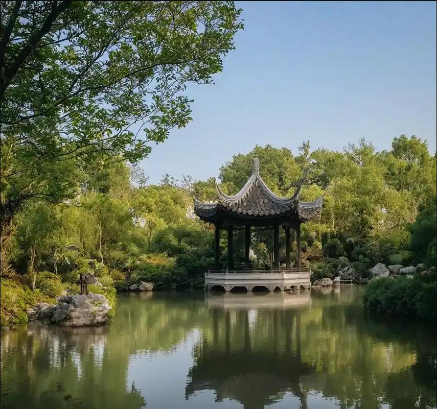 青海埋没餐饮有限公司